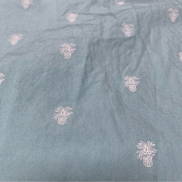 Kenneth Cole Reaction Shirt Mens Large Blue Button Up Short Sleeve Pineapple AOP - Picture 5 of 12